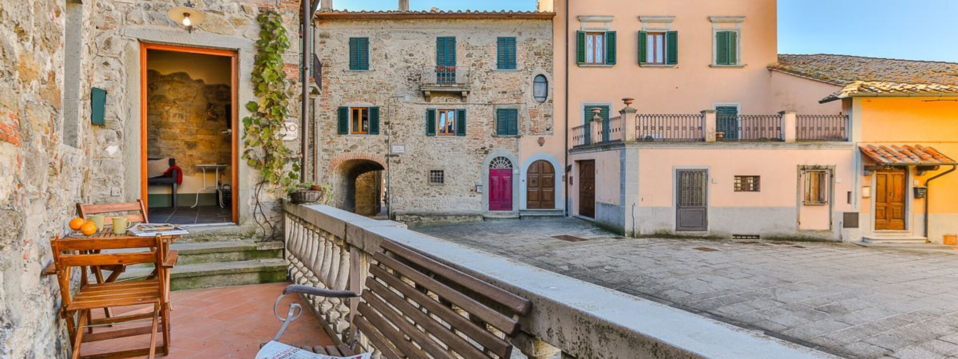 Il Pigionale: Balcone / Terrazza / Patio, Entrata Principale